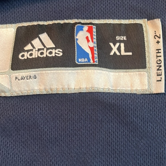 RARE Adidas LeBron James Signed Sz XL Cleveland Cavaliers Swingman Jersey - Picture 9 of 11